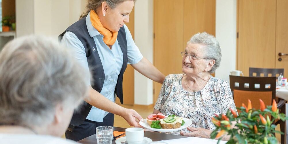 Frühstück im Augustinushaus