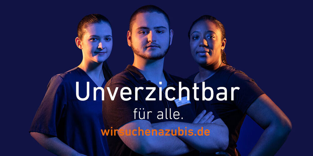 Drei junge Menschen auf dunklem Hintergrund. "Unverzichtbar"